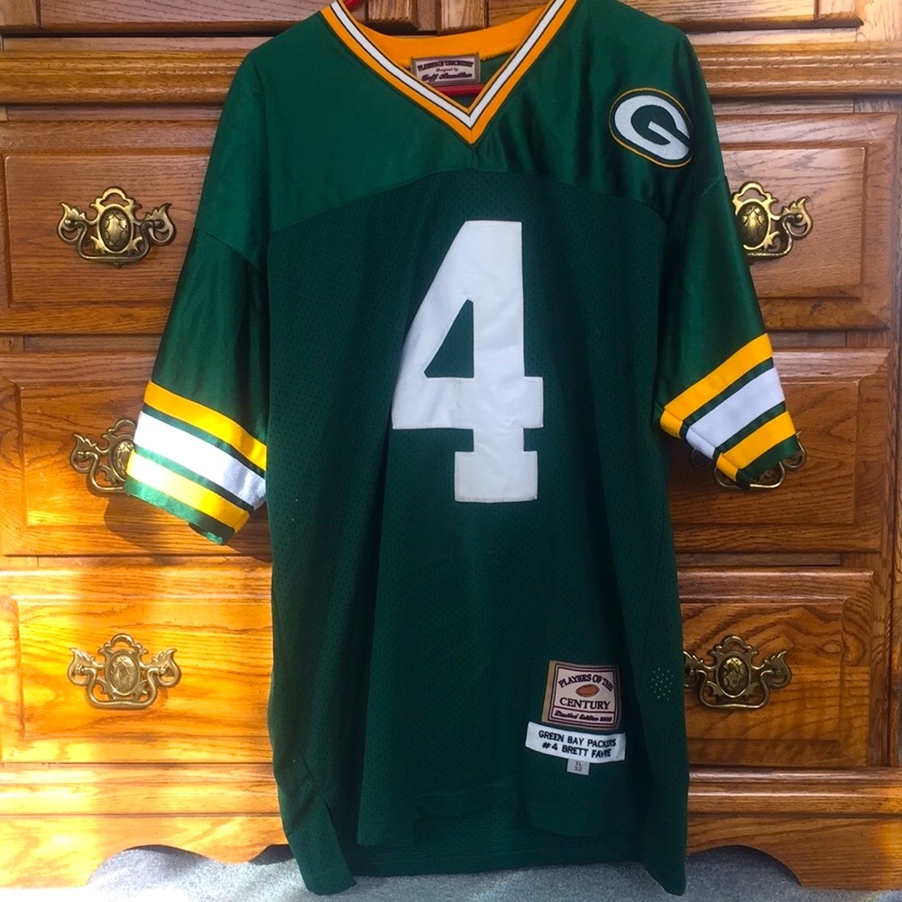 Limited edition 04’ Favre Green Bay Packers Jersey